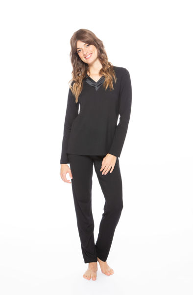 Picture of Women's viscose long-sleeved pajamas 