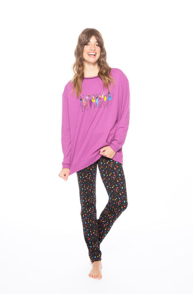 Picture of Women's pajamas with a colorful print 