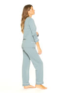 Picture of Women's long-sleeved pajamas with buttons