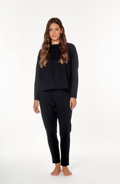 Picture of Ženski komplet dugi rukav s crtom